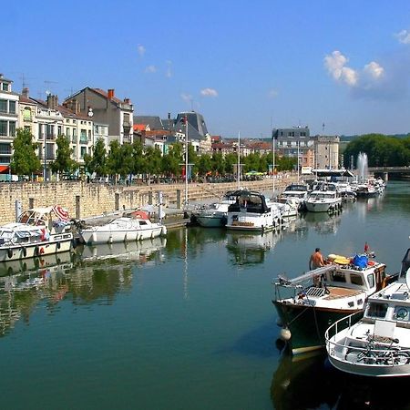 Апартаменты Chambre Tout Equipee Lacroix-sur-Meuse Экстерьер фото
